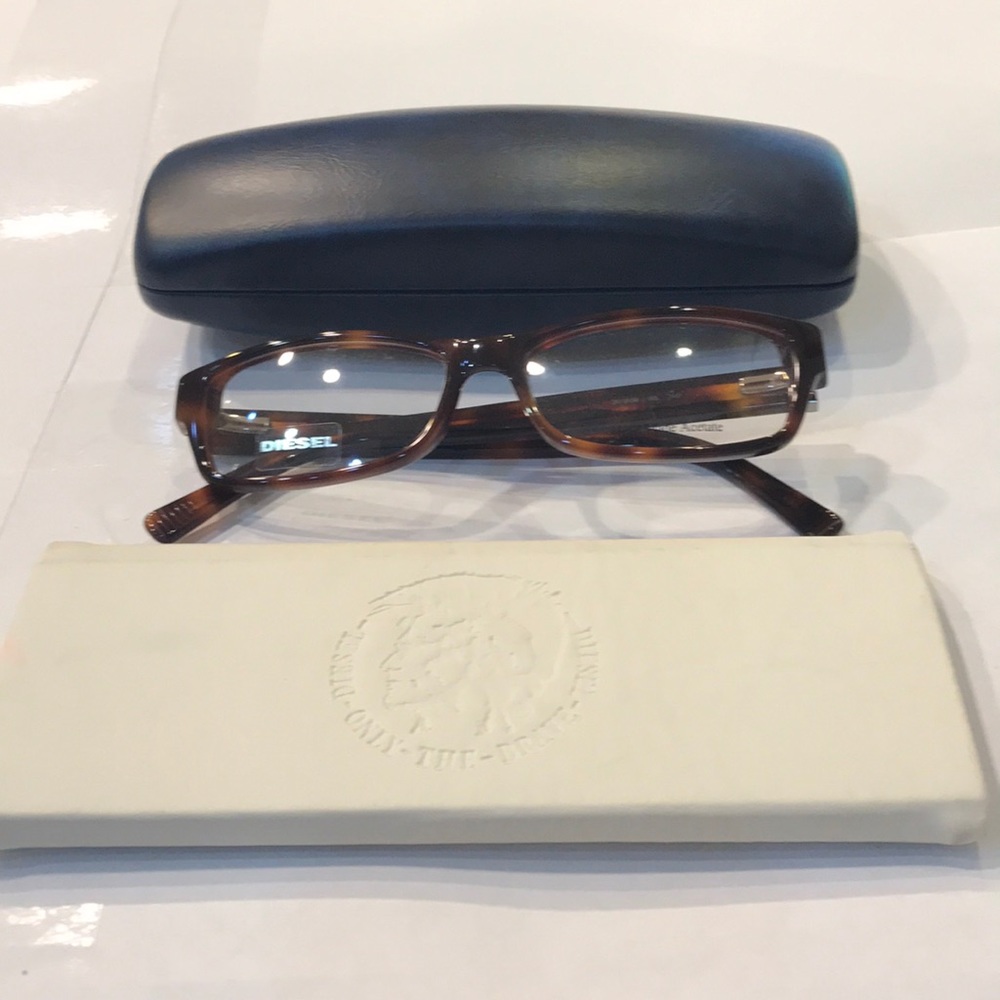 Diesel Glasses. DV 0158 05L 140